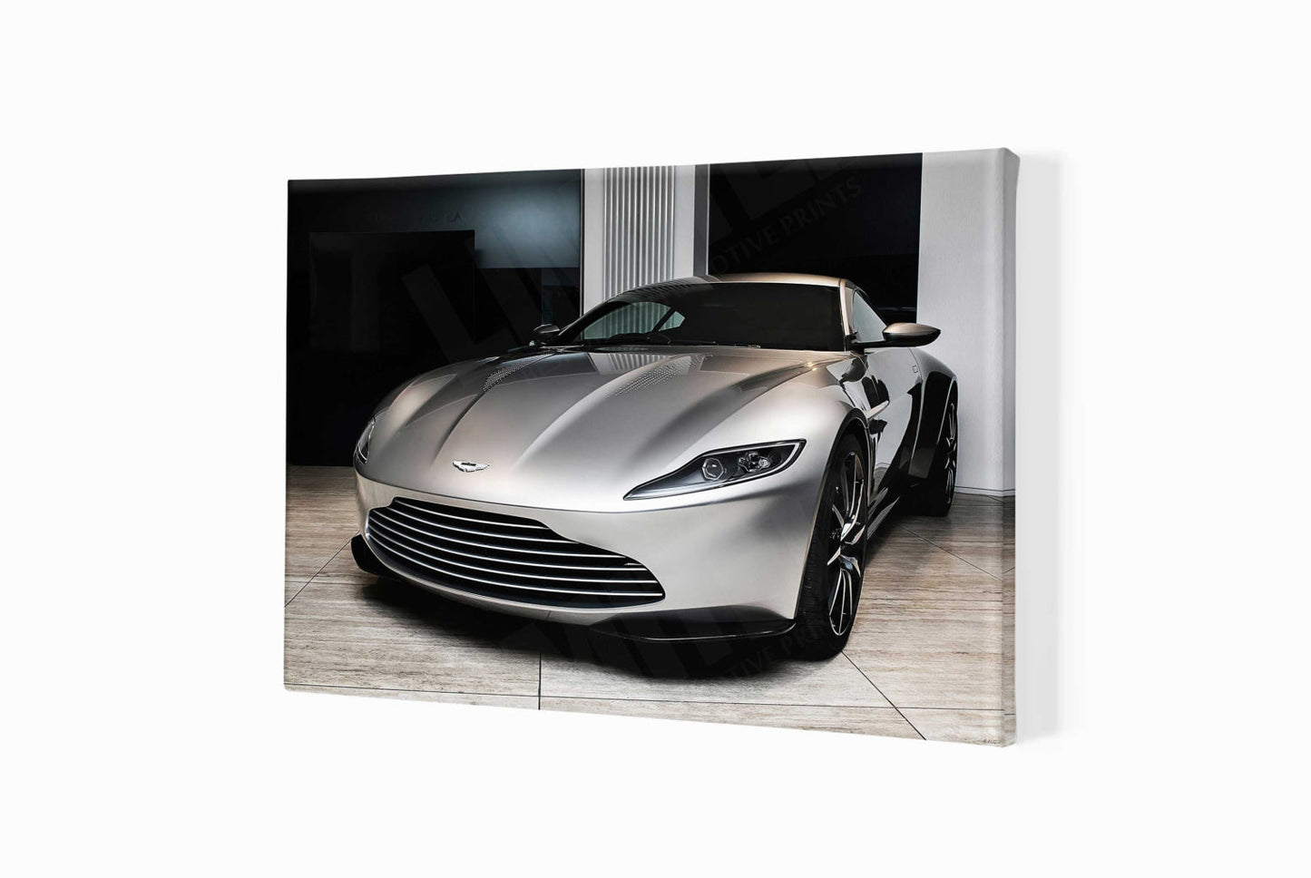 Aston Martin DB10