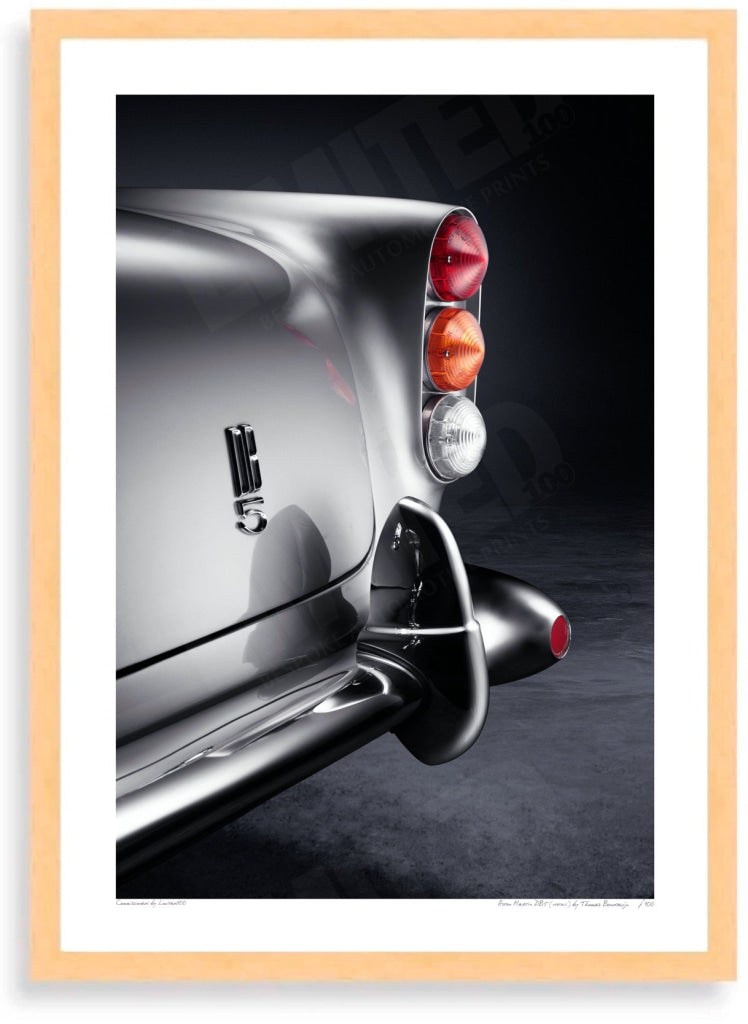 Aston Martin DB5 (detail, rear)