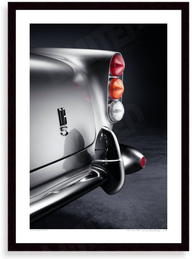 Aston Martin DB5 (detail, rear)