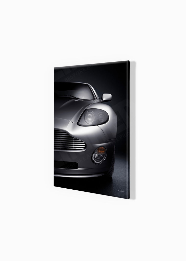 Aston Martin V12 Vanquish (detail)