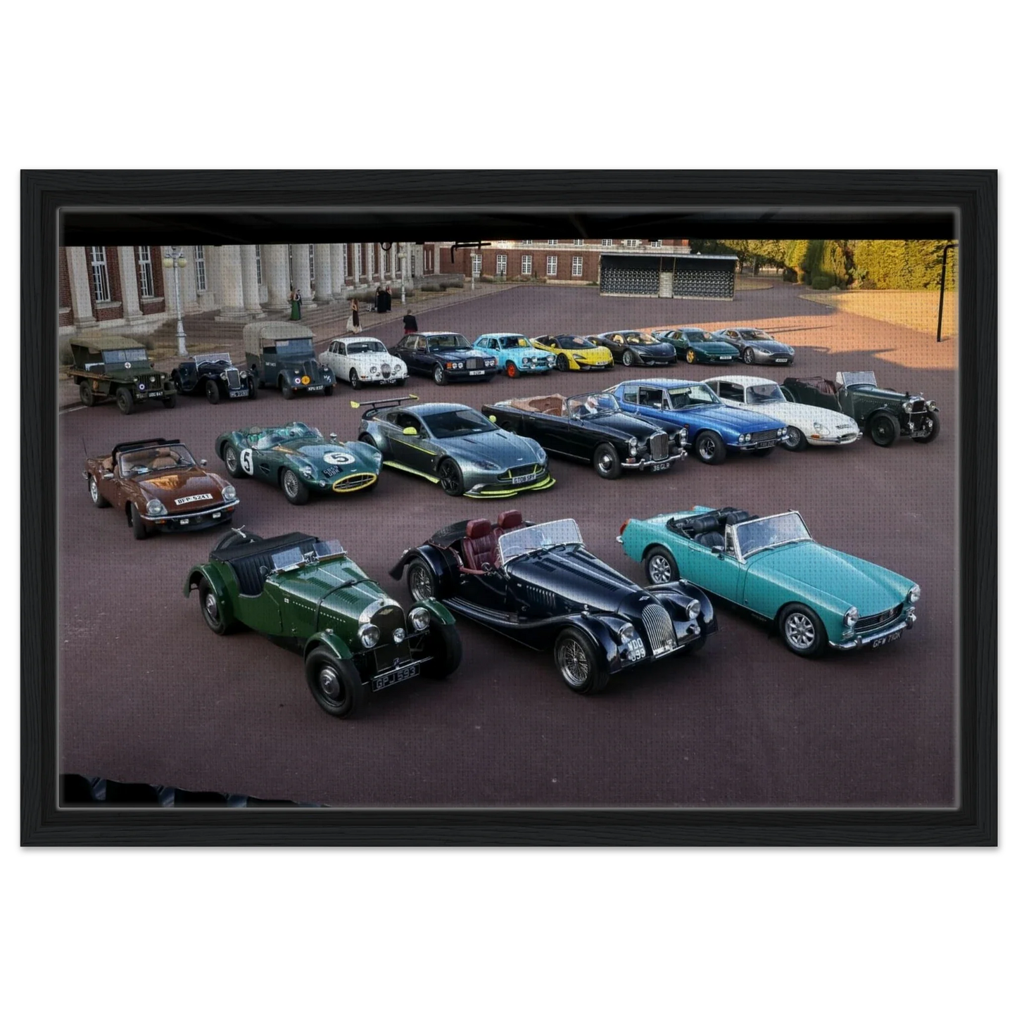 Spa Veloce Framed Canvas Print 40x60 cm / 16x24″
