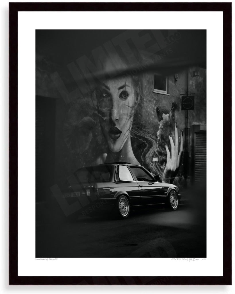 BMW E30 320i