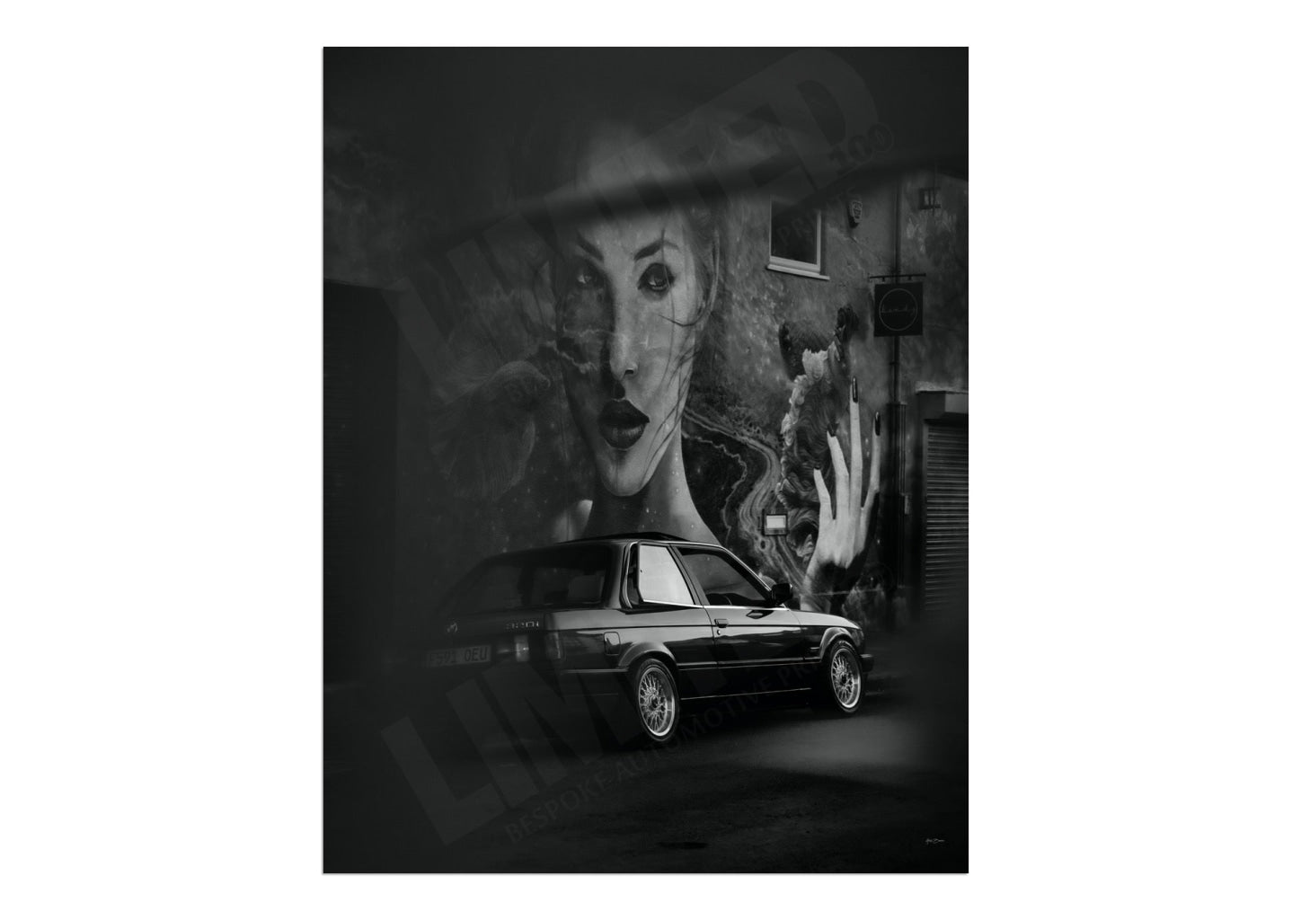 BMW E30 320i