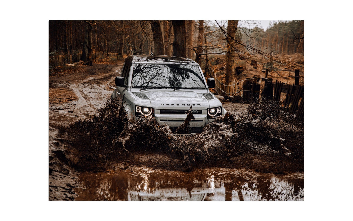 Land Rover Defender [Type A]